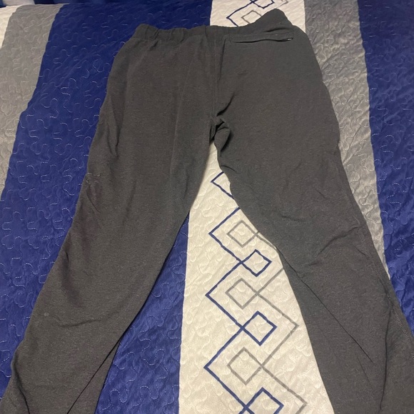 Sweatpants - Picture 4 of 6